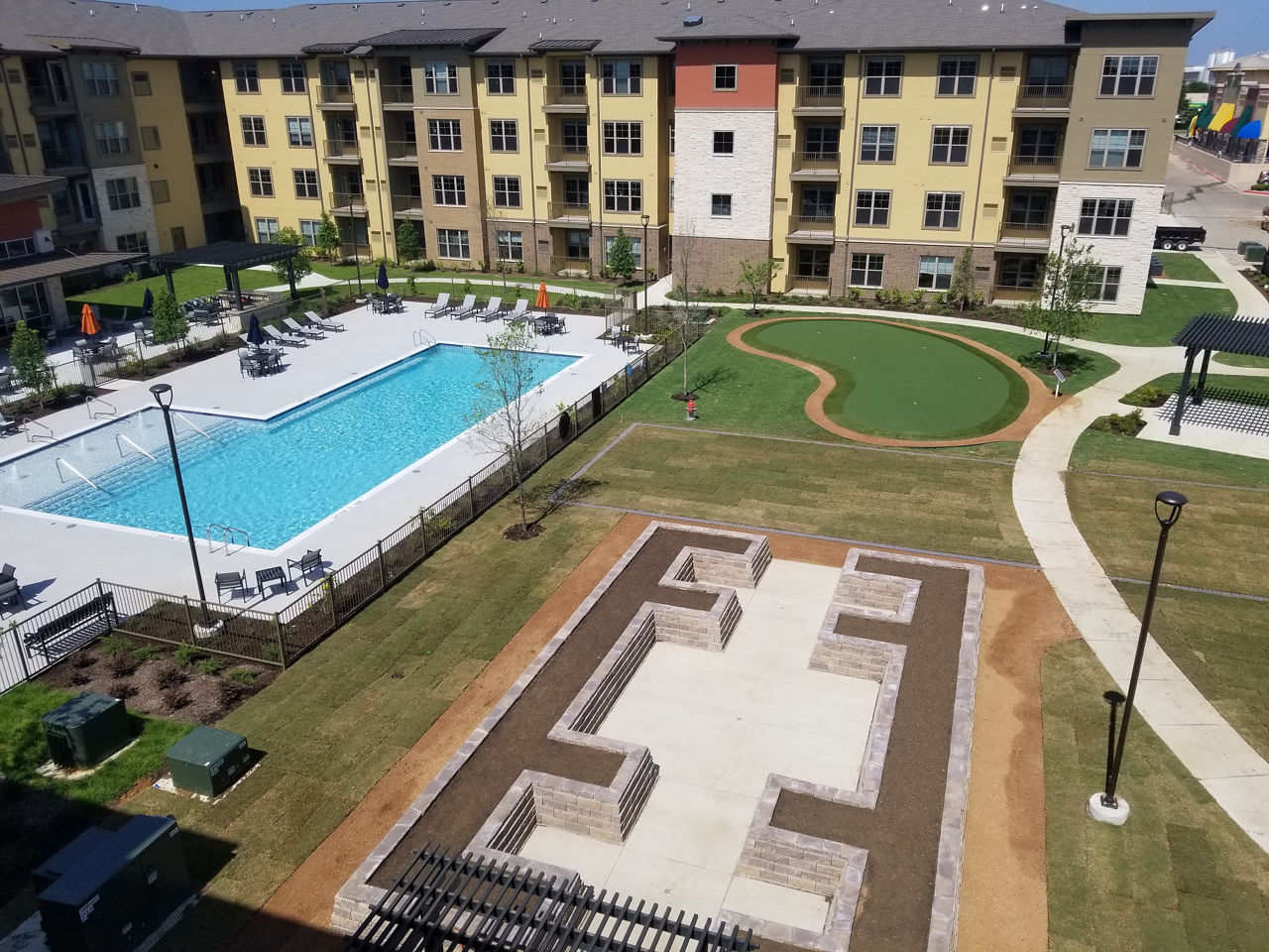 The Orchards at Arlington Highlands 55+ Active Adult Apartments photo 3