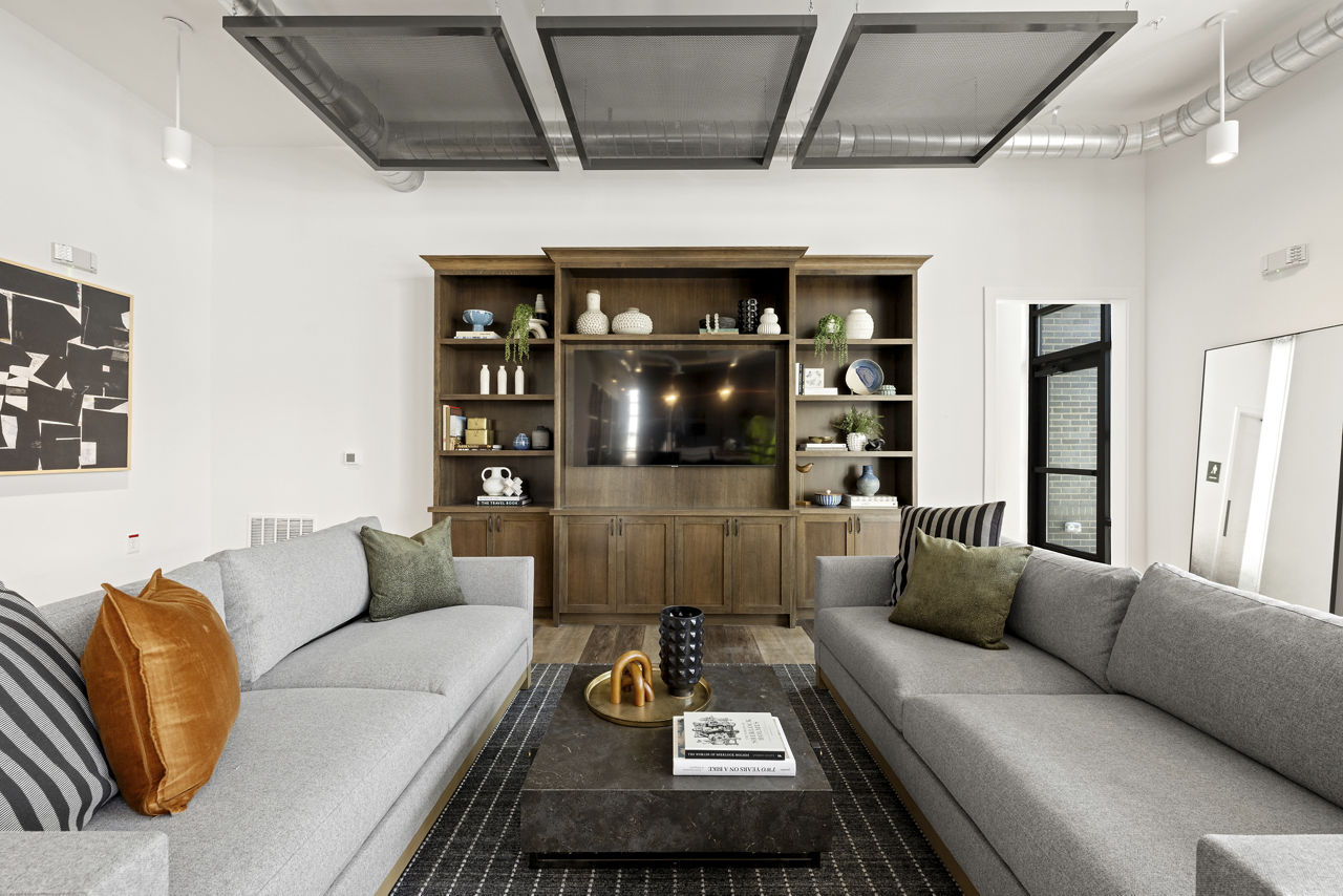Bowery West Apartments and Townhomes photo 4