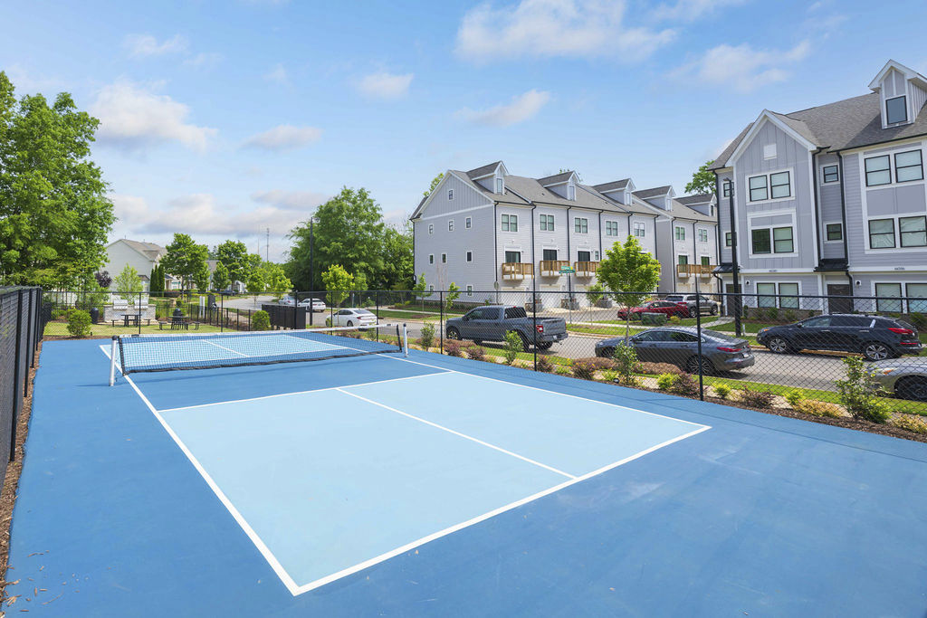 Cascadia at Highland Creek Townhomes photo 2