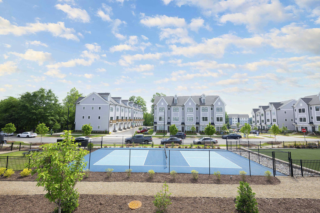Cascadia at Highland Creek Townhomes photo 4