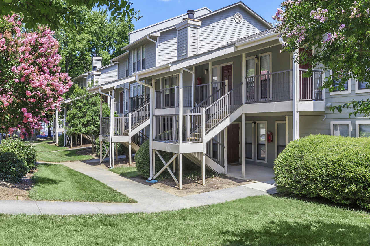 Shadowood Apartments & Lofts photo 3