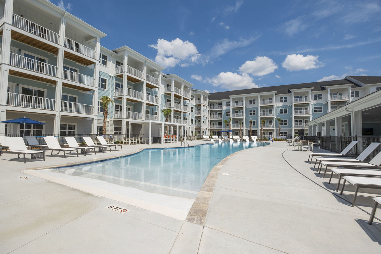 The Willow Apartments photo 2