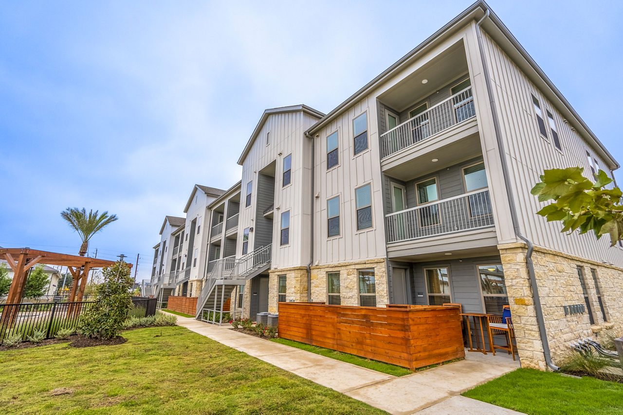 Alta Cypress Springs photo 2