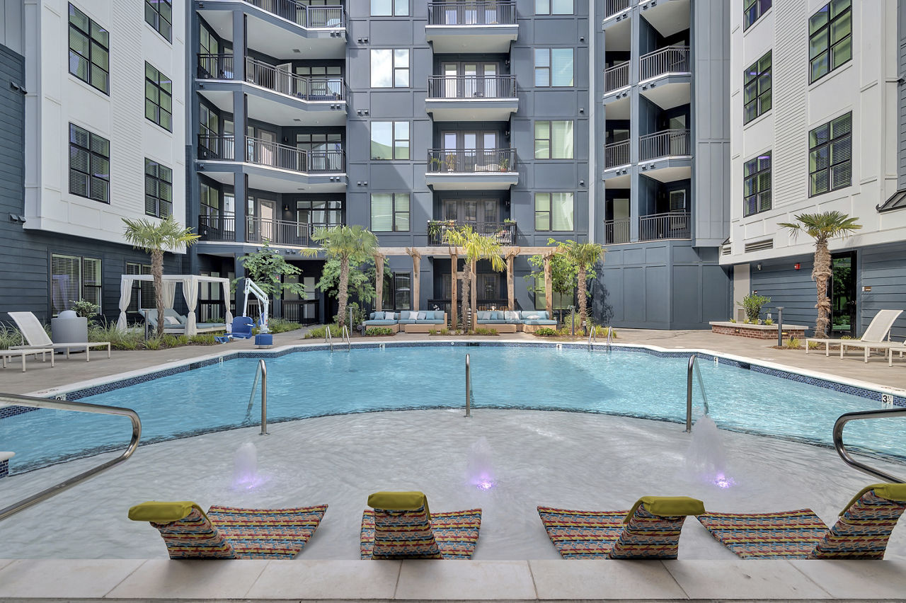 Alta Purl Apartments photo 2