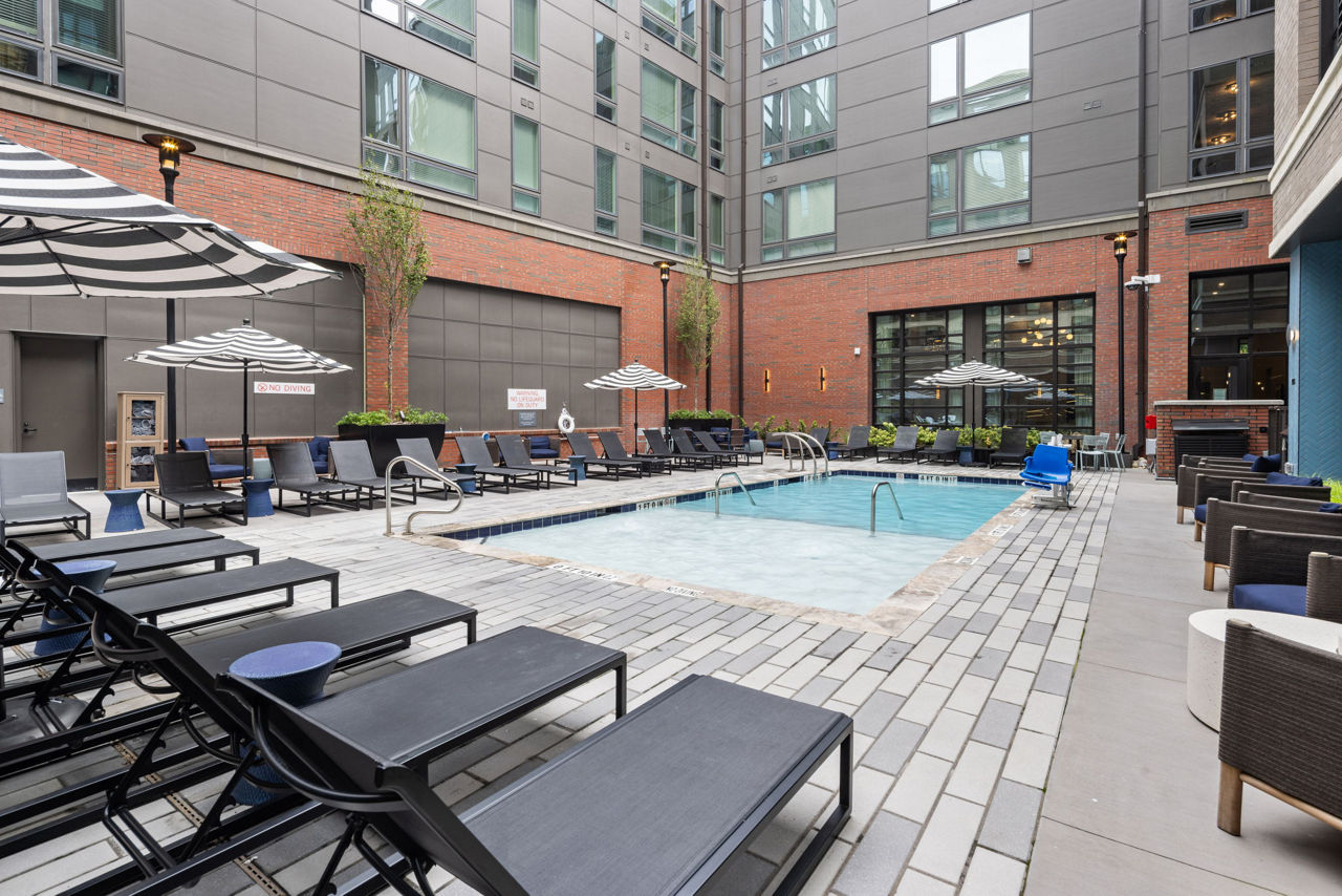 The Point Apartments photo 3