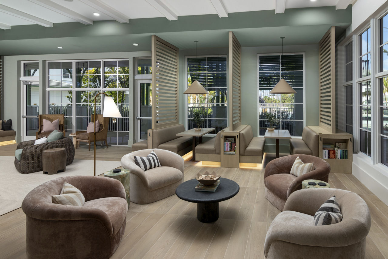 Marlowe Naples photo 2