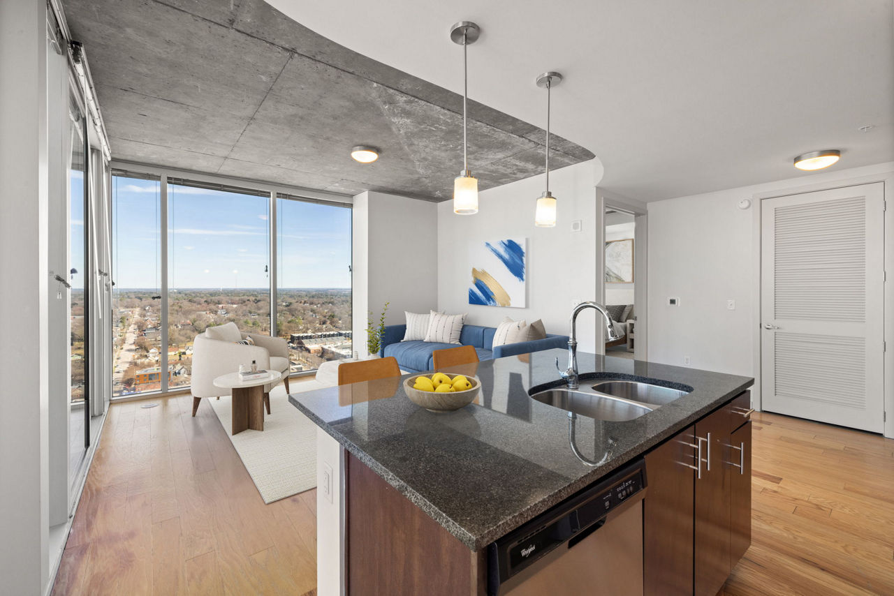 Skyhouse Raleigh High-Rise Apartments photo 4
