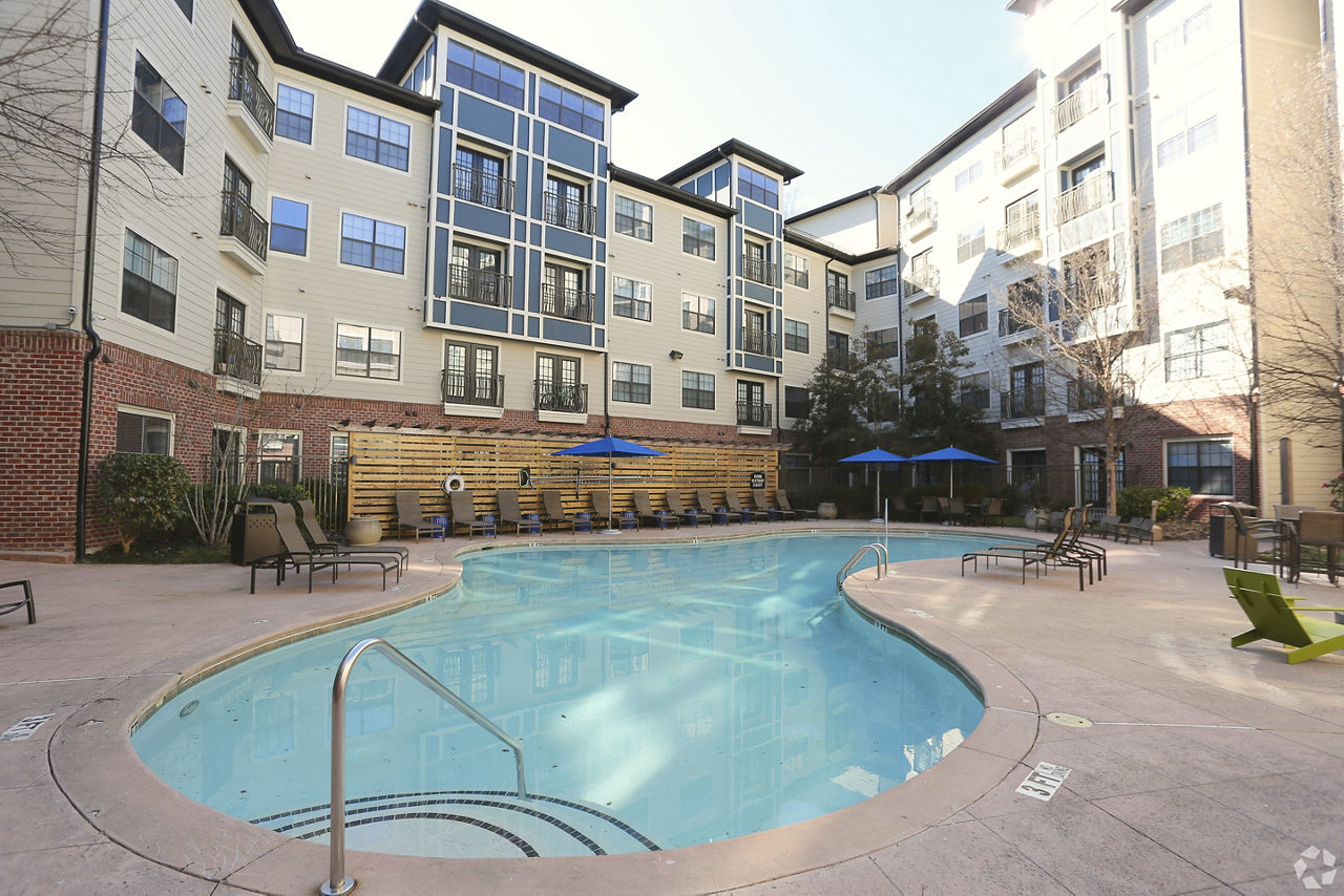 CB Lofts Apartments photo 2