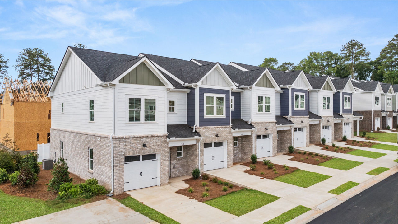 The Rosemoor Townhomes photo 2