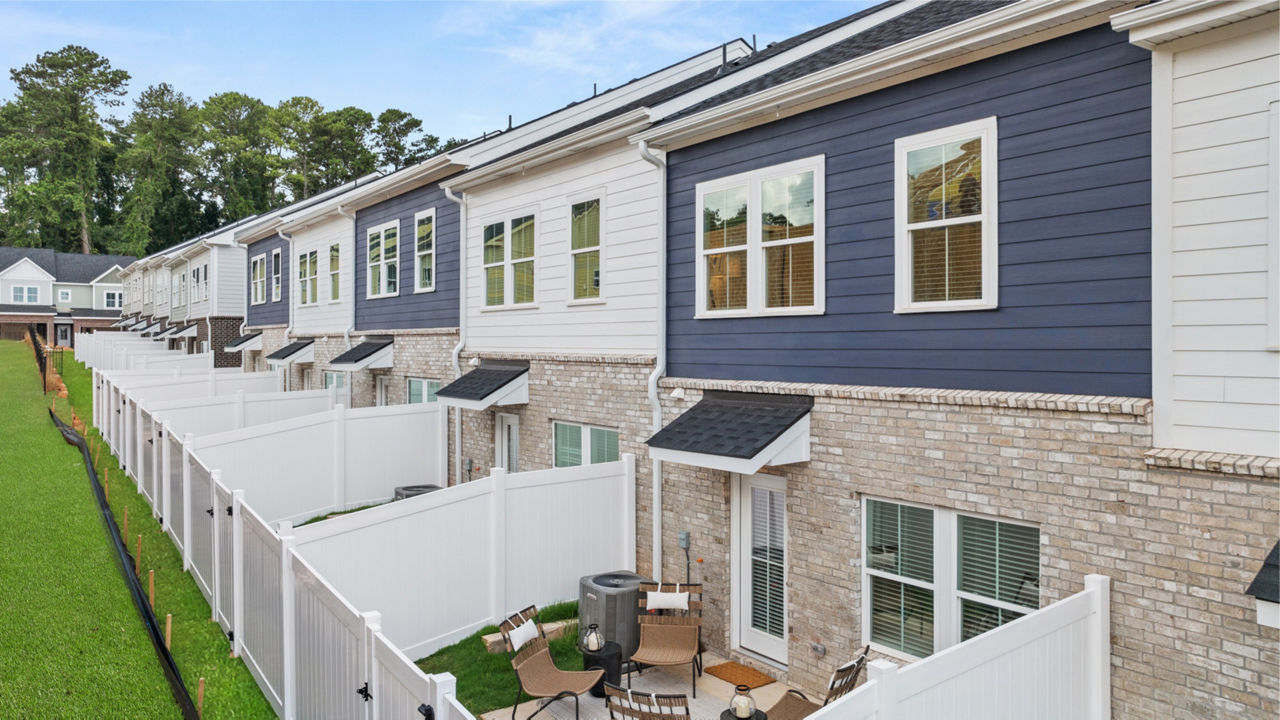 The Rosemoor Townhomes photo 4