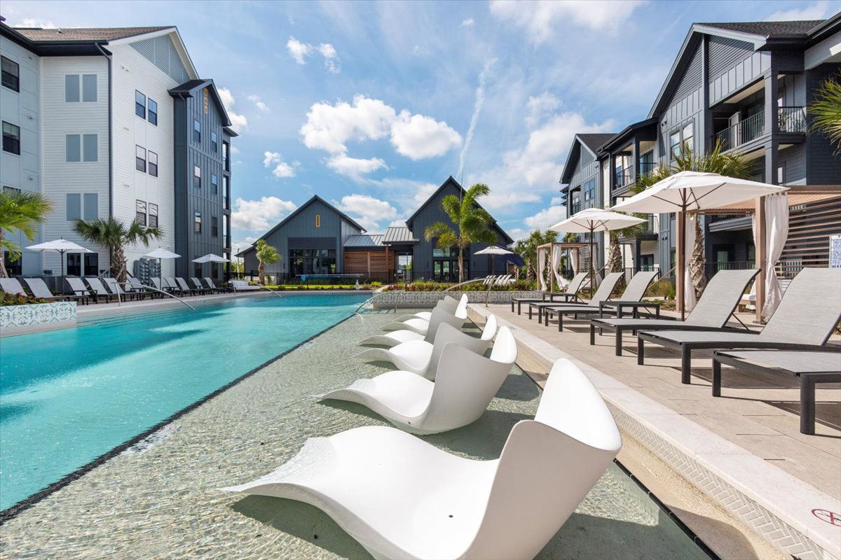 Azalea Luxury Apartments photo 2