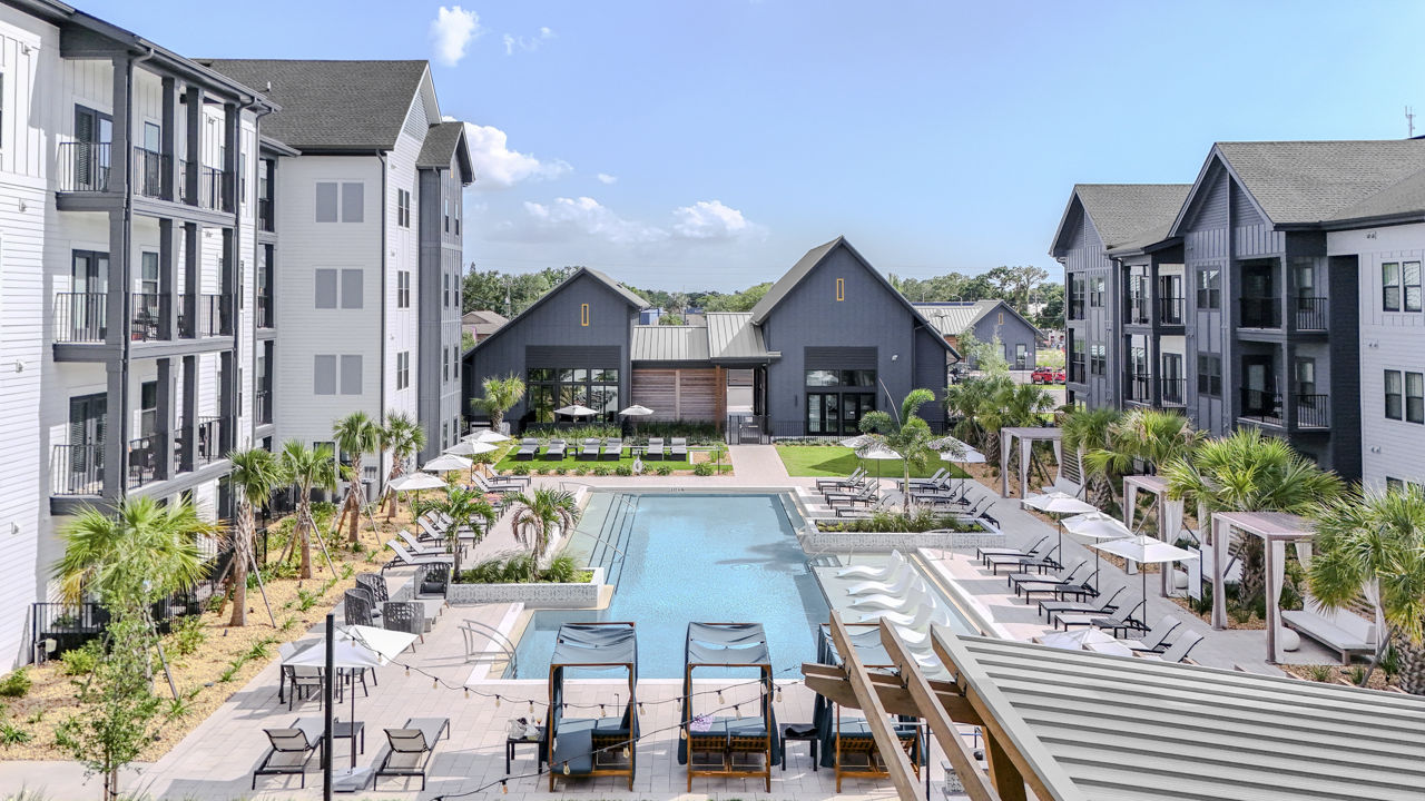 Azalea Luxury Apartments photo 4