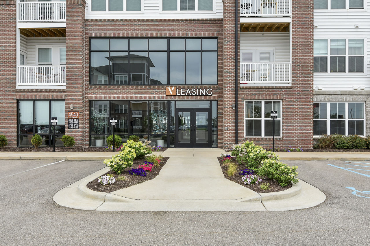 The View on Collins Apartments photo 4