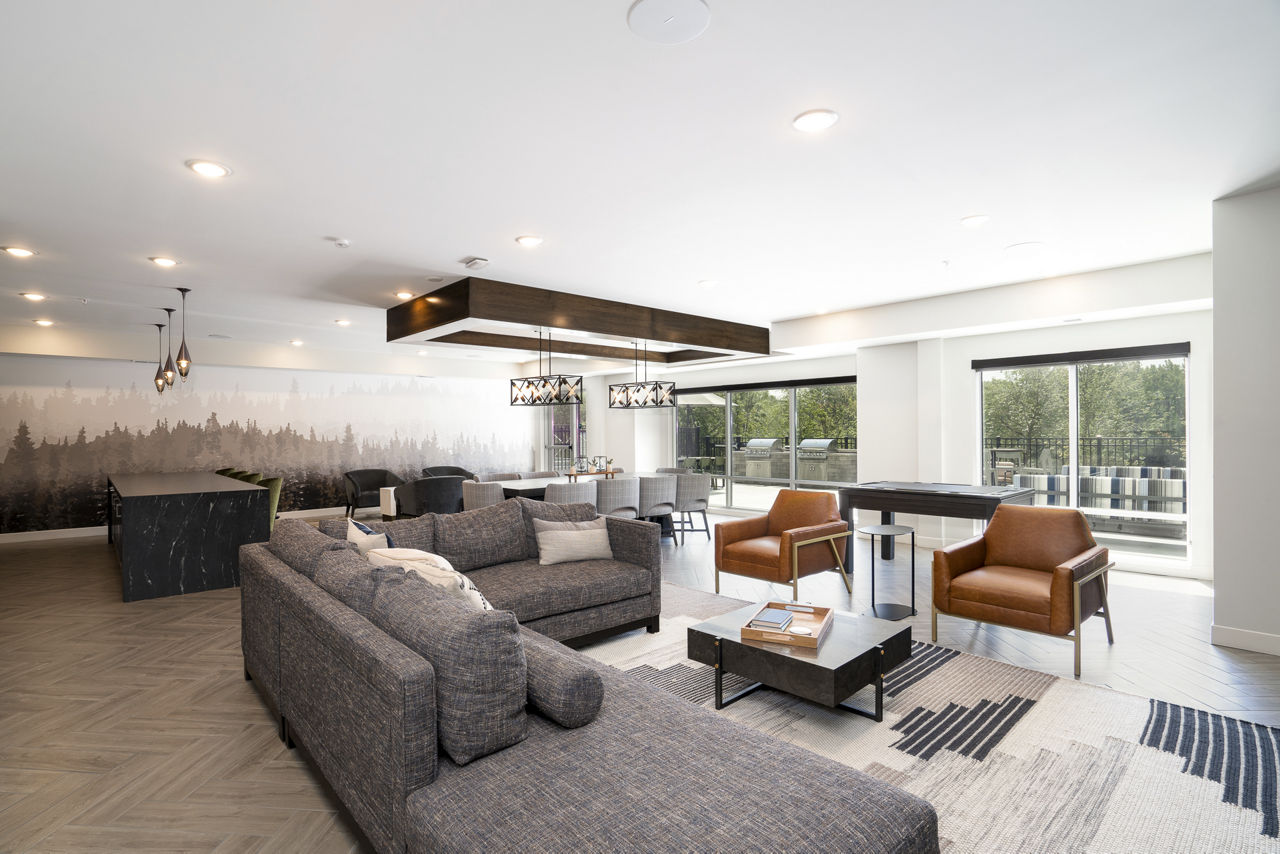 The Westlyn Apartments photo 2