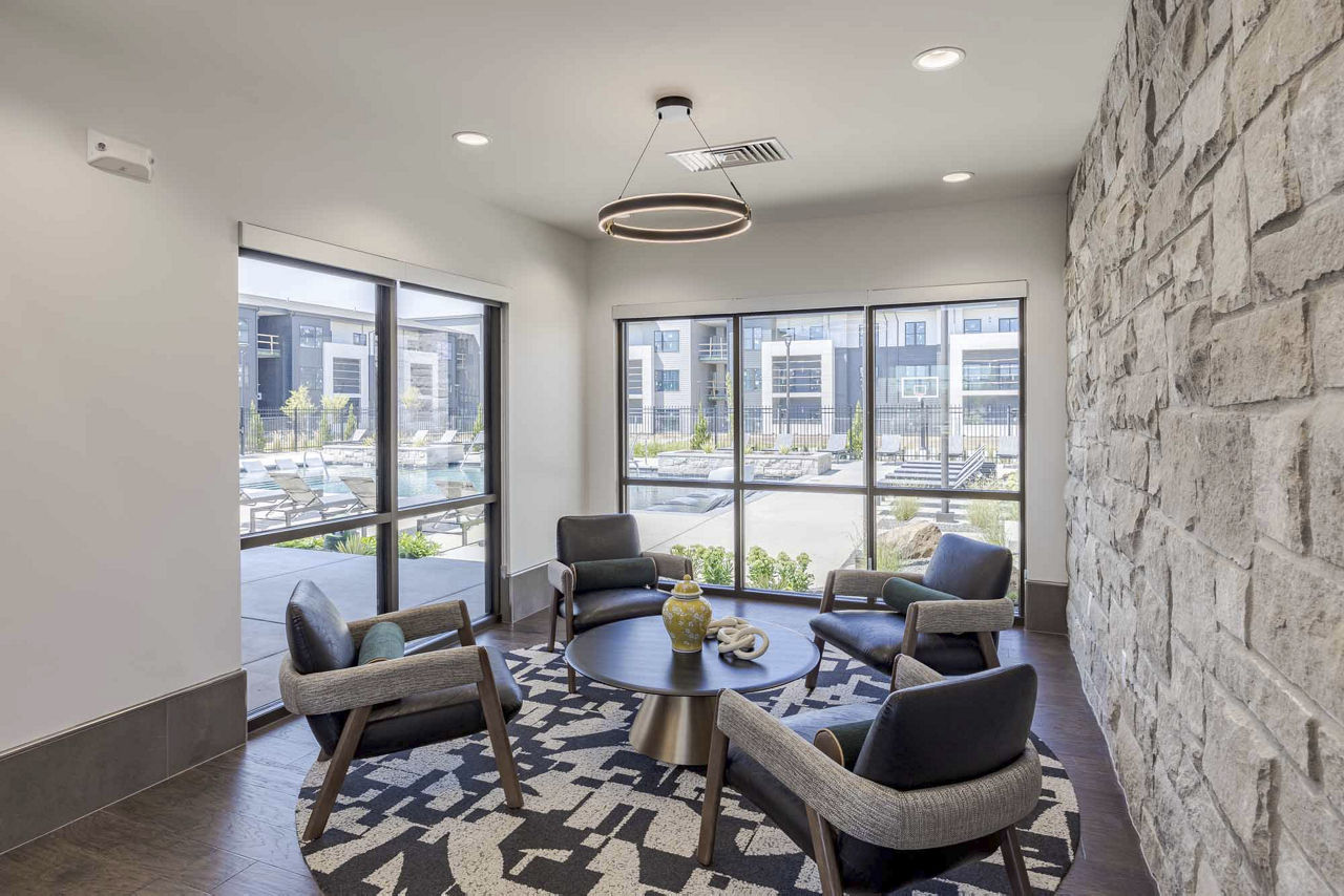 Ovation Apartments photo 5