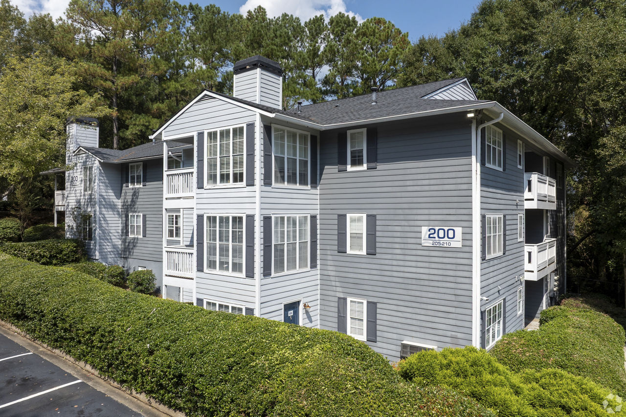 Aqua at Sandy Springs photo 2