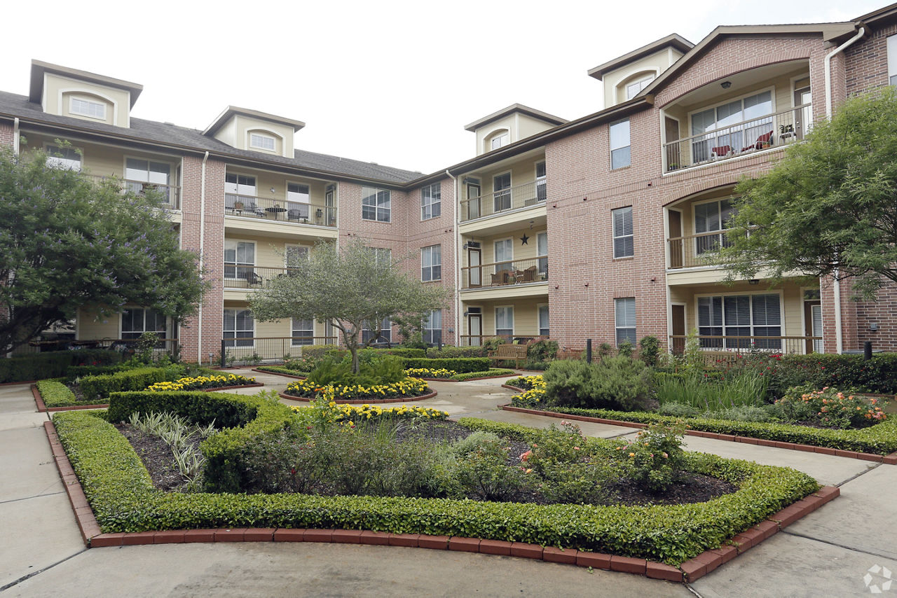 Elate Royal Oaks photo 4