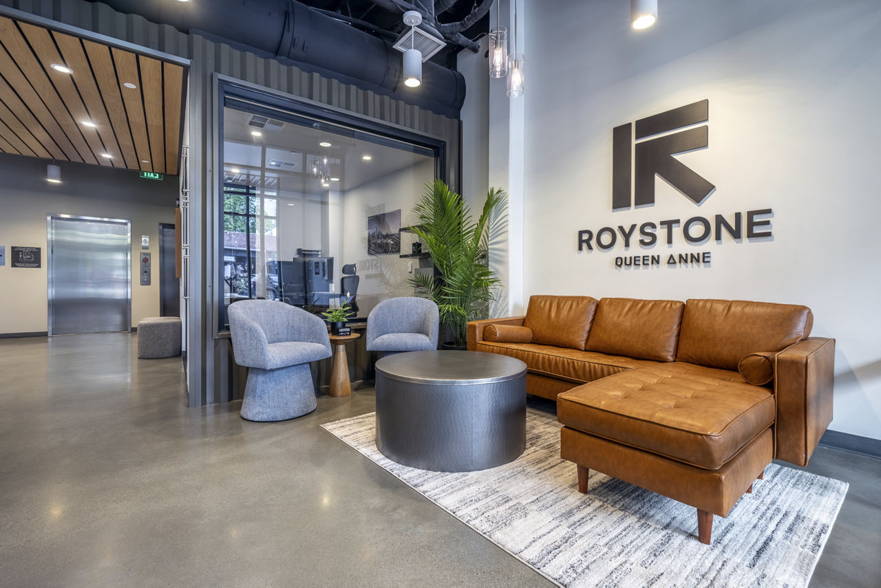 Roystone photo 3