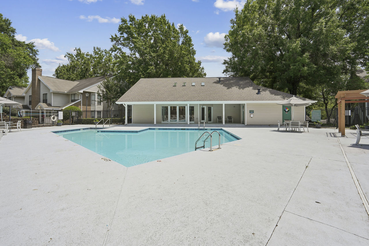 The Brook Apartments photo 4