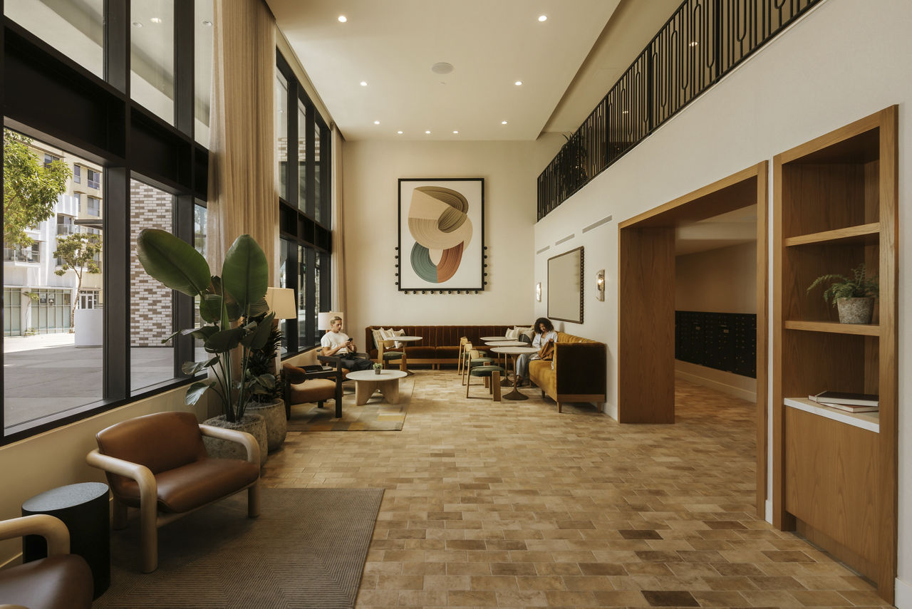 Santa Monica Collection - 1430 Lincoln photo 3