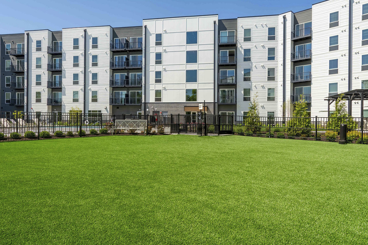 Irvington Place Apartments photo 3