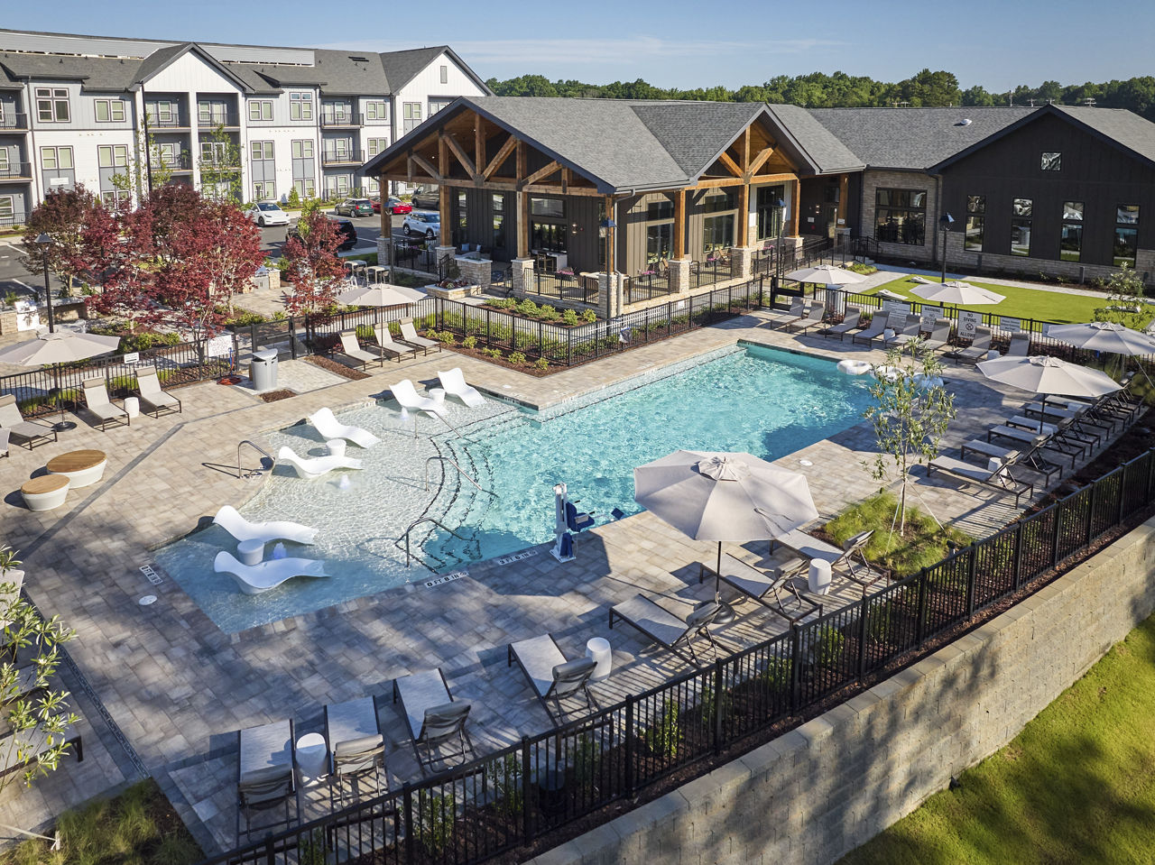 Solis North Creek Apartments photo 5