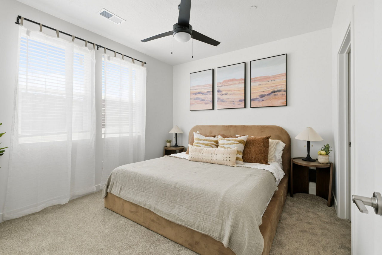 The Henley Apartments photo 4