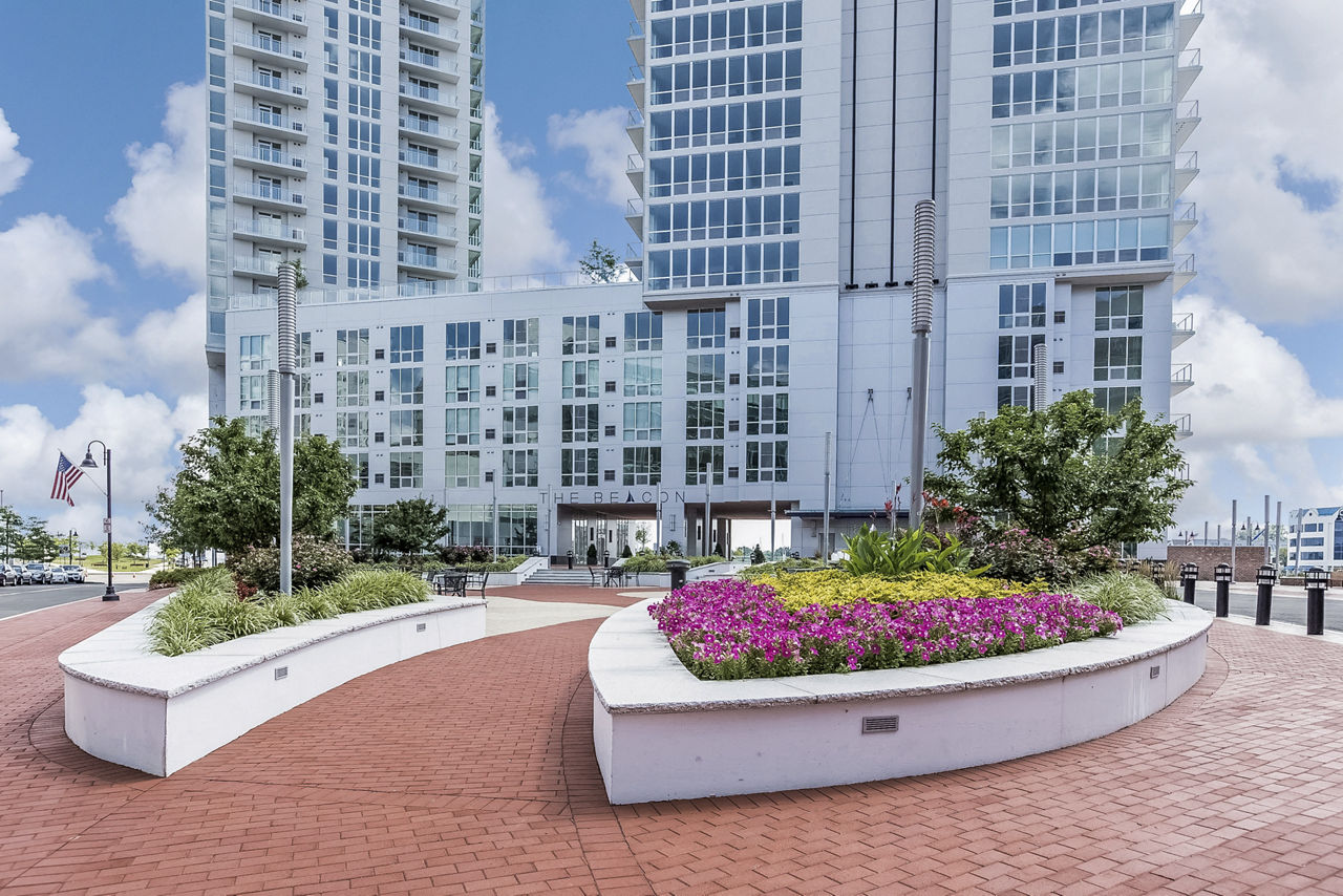 Beacon Harbor Point photo 4