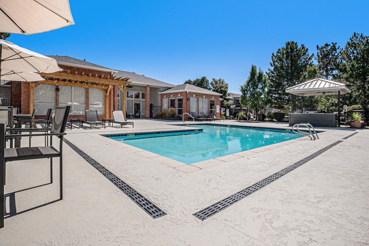Monte Vista Apartments photo 5