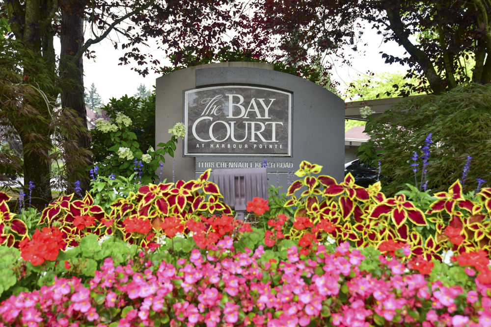 Bay Court at Harbour Pointe photo 2