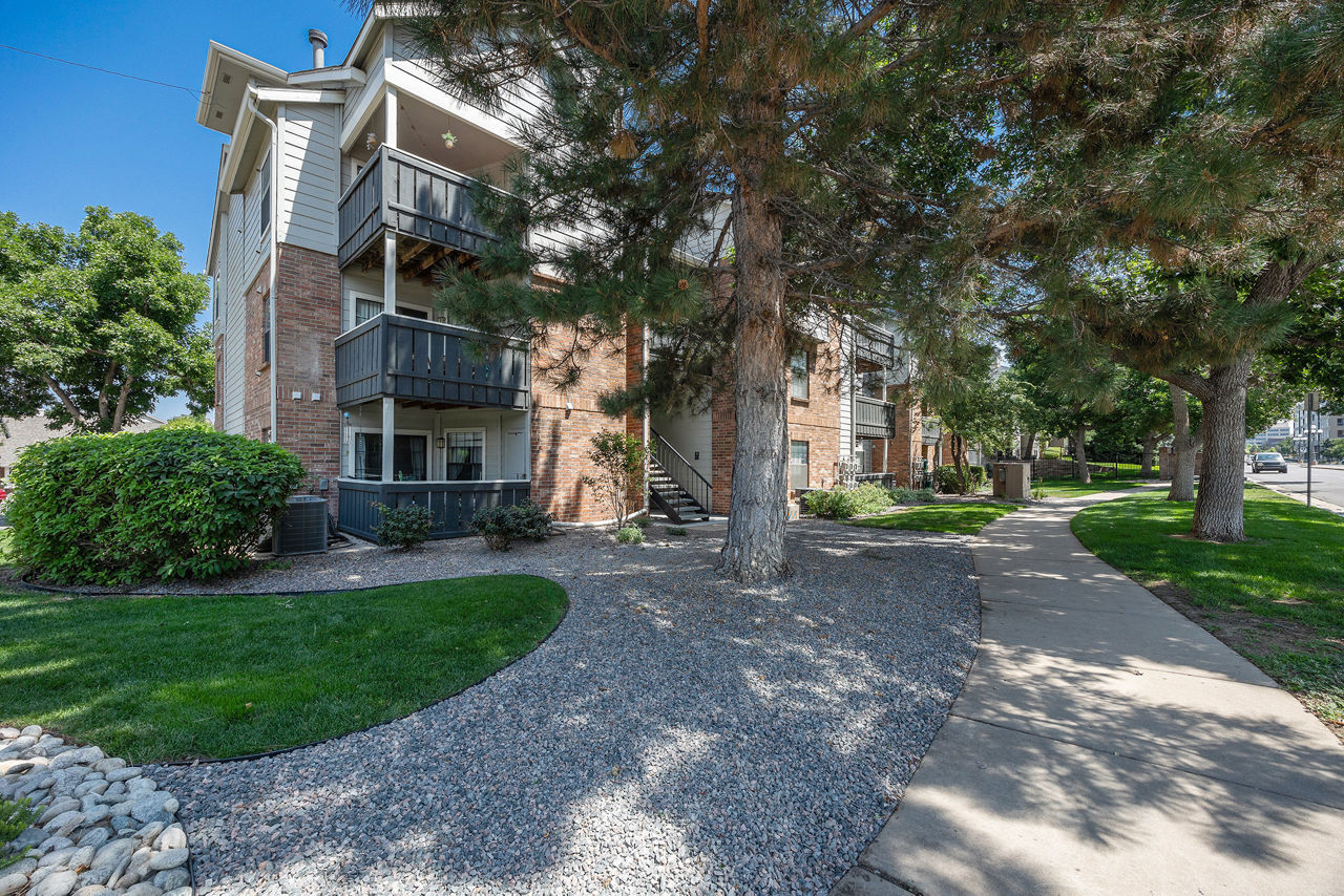 Stratford Station Apartments photo 3
