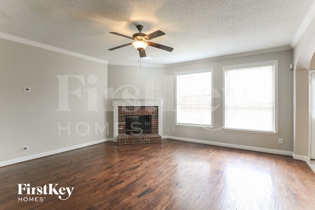 2506 Neptune Cir Rowlett, TX 75088 photo 2