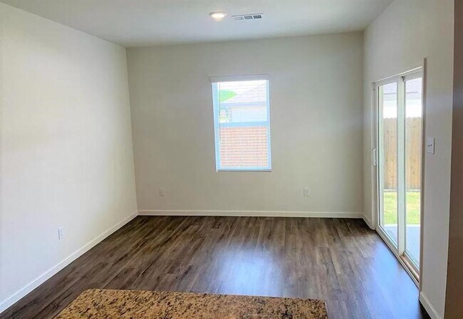 5301 Northfield Drive, Fort Worth, TX 76179 photo 5