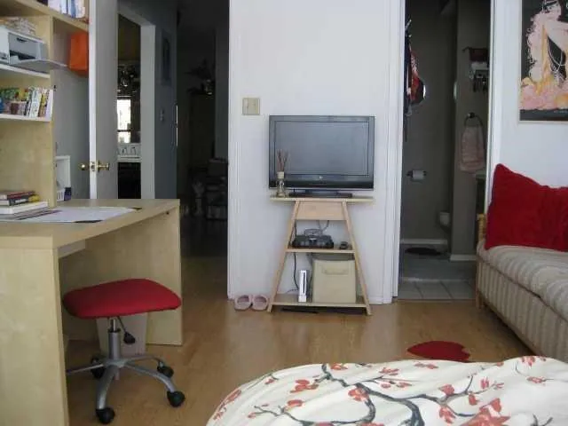 806 W 24th St Austin, TX 78705 photo 5