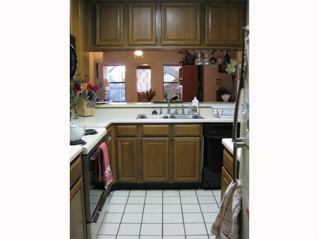 806 W 24th St Austin, TX 78705 photo 3