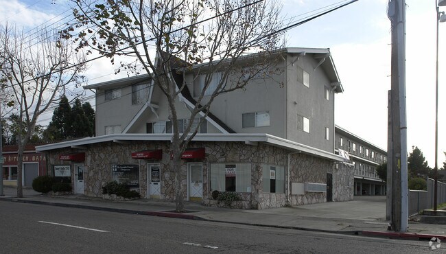 Linda D Apartments photo 5