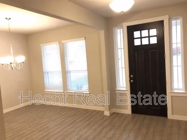 212 Wild Sage Lane, Liberty Hill, TX 78642 photo 2