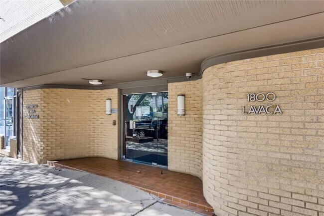 1800 Lavaca St Austin, TX 78701 photo 2