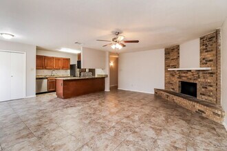7805 Whirlwind Dr Fort Worth, TX 76133 photo 5