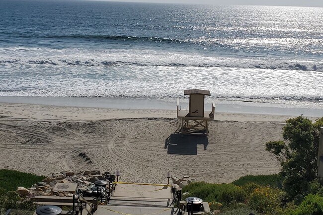 Carlsbad Village Apartment Homes photo 4