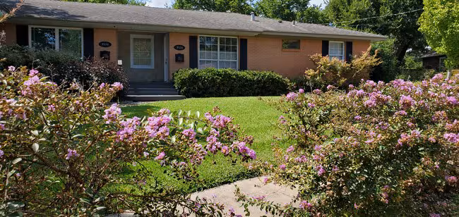 9528 Ash Creek Drive, Dallas, TX 75228 photo 2