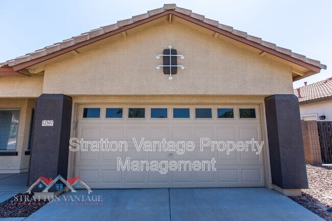 12507 W Honeysuckle St Litchfield Park, AZ 85340 photo 4