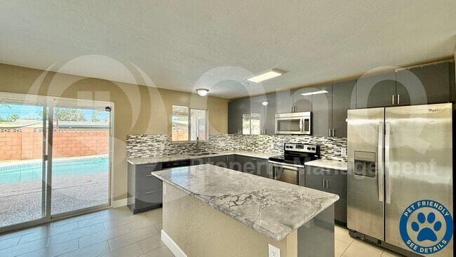 1320 East Orchid Lane, Phoenix, AZ 85020 photo 4