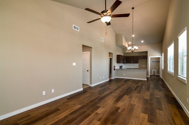 642 Fallow Drive, Venus, TX 76084 photo 4