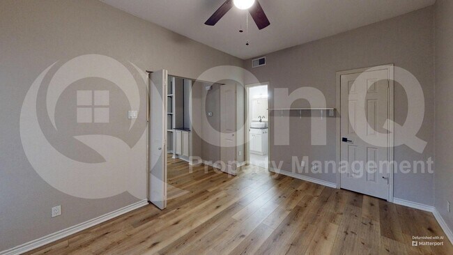 7025 Hemlock Ave Dallas, TX 75231 photo 4