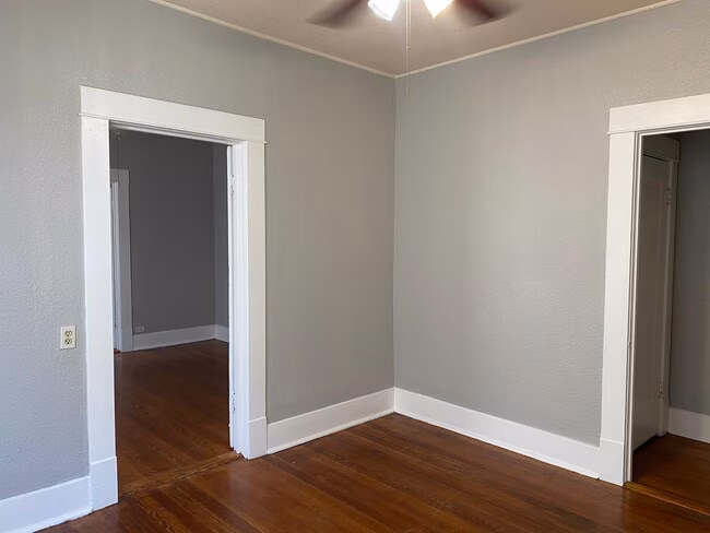 531 Cedar St San Antonio, TX 78210 photo 5