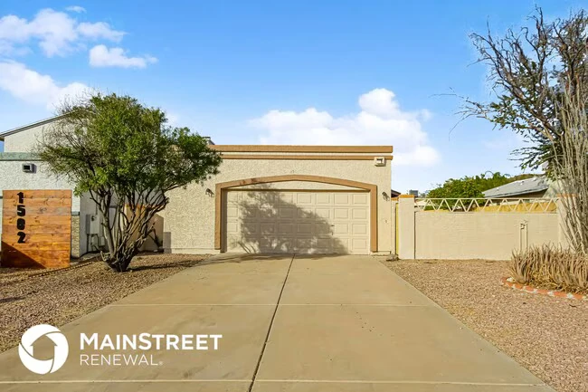 1506 E Wescott Dr Phoenix, AZ 85024 photo 3