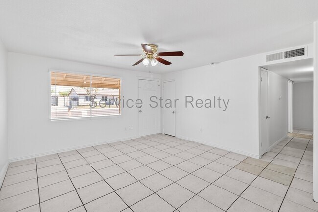 6225 West Almeria Road, Phoenix, AZ 85035 photo 4