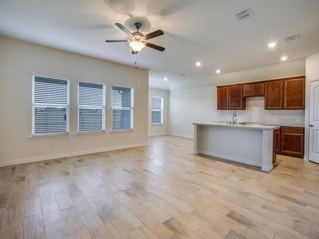 8437 High Garden Street, Fort Worth, TX 76123 photo 5