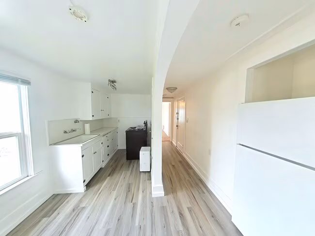 Highland Apartments photo 2